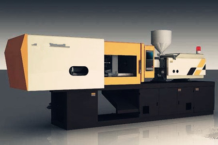 注塑機(jī)應(yīng)該如何保養(yǎng)？如何使用？