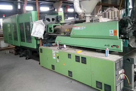 果筐注塑機(jī)廠家報(bào)價(jià)應(yīng)注意哪些問(wèn)題？重點(diǎn)關(guān)注這9點(diǎn)！