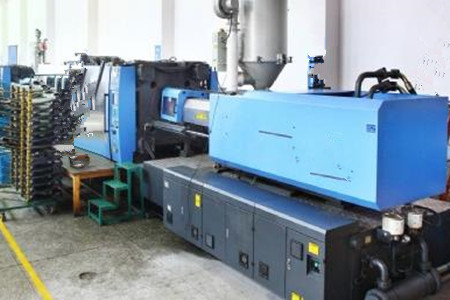 注塑機(jī)模具制作和更換步驟，讓設(shè)備更好運(yùn)行