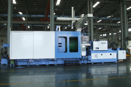 PVC管件注塑機啟動前需要做哪些準備工作？